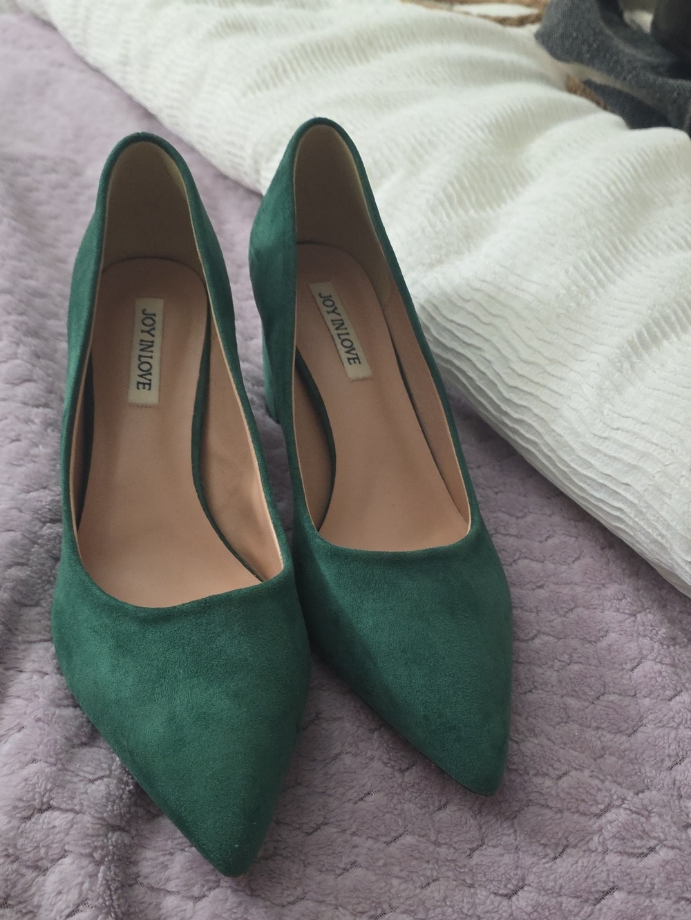 JOY IN LOVE Emerald Green Suede Pointed-Toe Heels